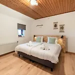 Дом отдыха Attractive Farmhouse In South Limburg With Terrace *