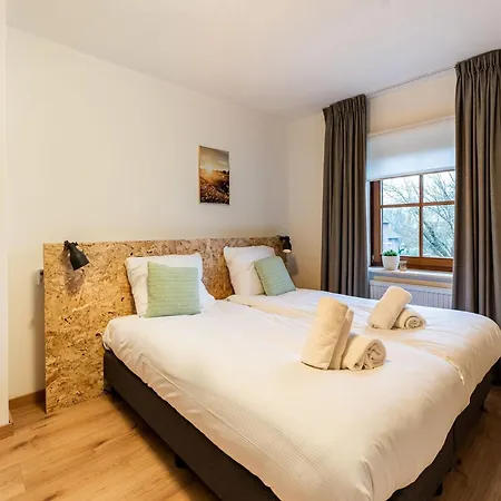 بيت للعطل Attractive Farmhouse In South Limburg With Terrace *