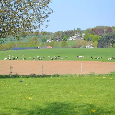 Attractive In South Limburg With Terrace * Klimmen