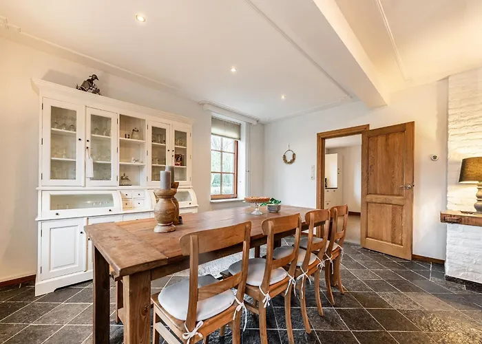 Attractive Farmhouse In South Limburg With Terrace Дом отдыха *